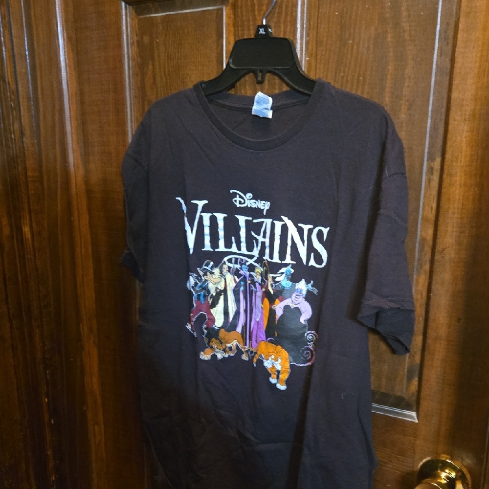 Disney Villains Black Graphic Tee NWT